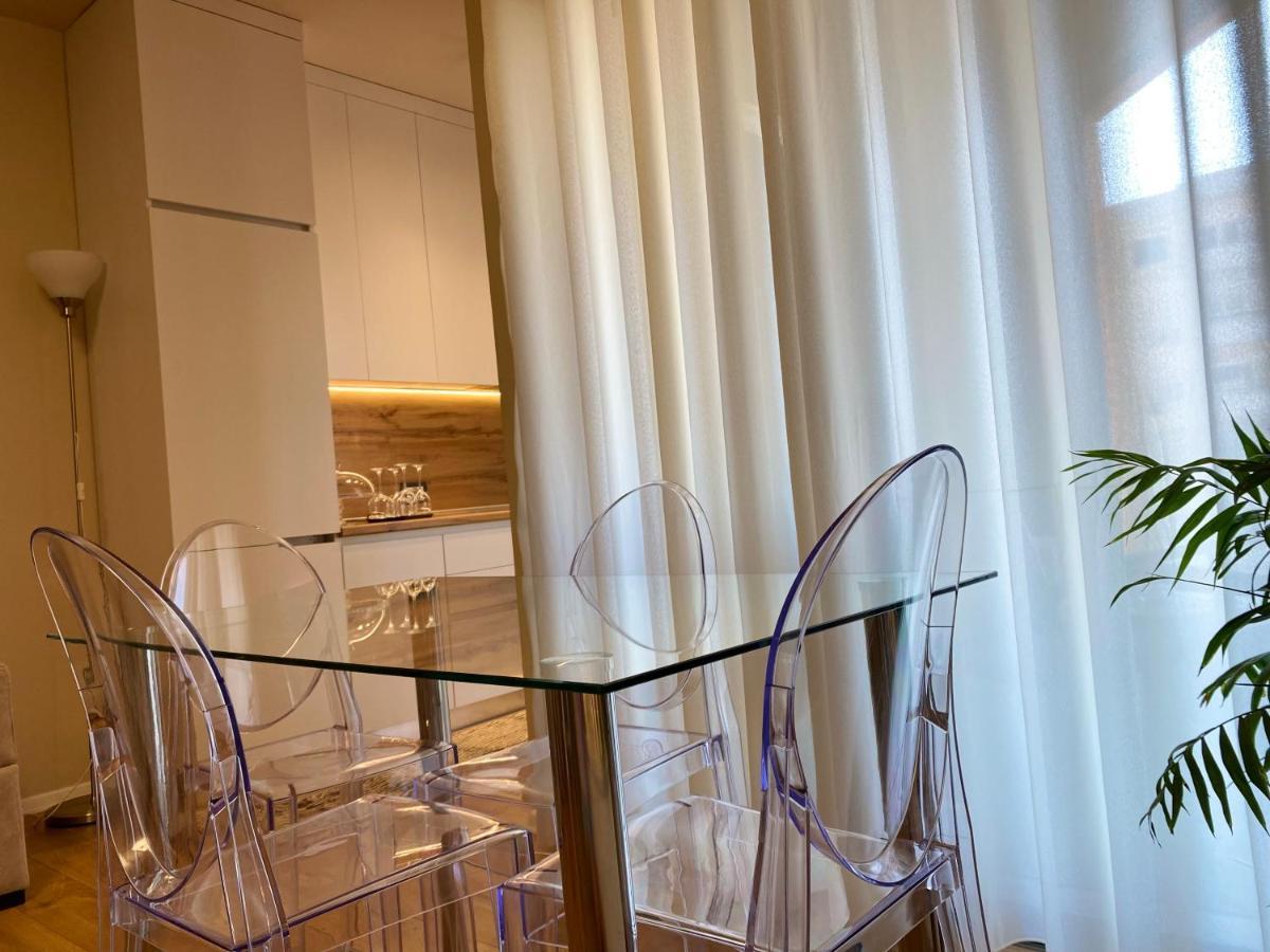 Nemis Apartments In The Centre Of Tirana Four Free Parking Eksteriør billede