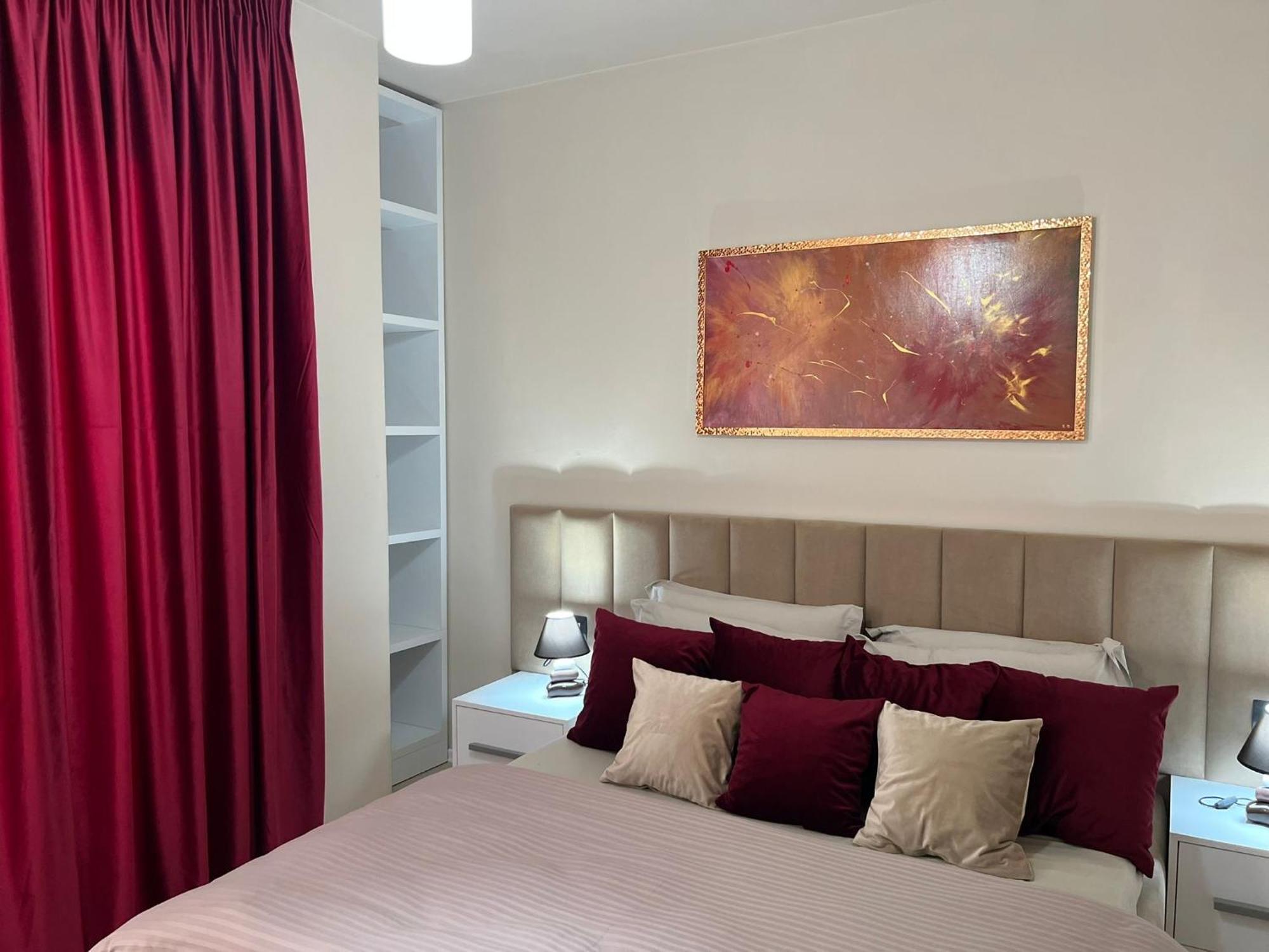 Nemis Apartments In The Centre Of Tirana Four Free Parking Eksteriør billede