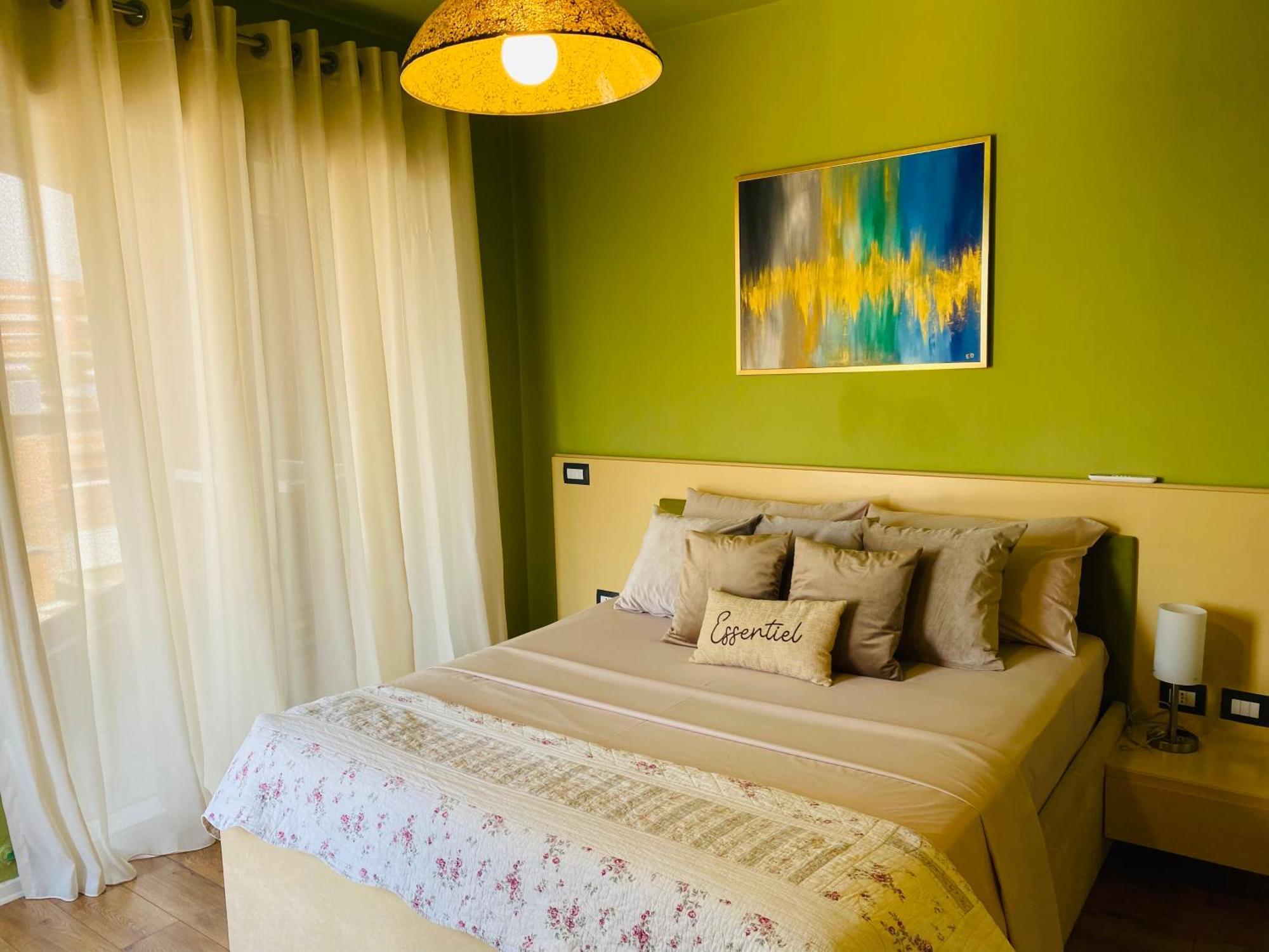 Nemis Apartments In The Centre Of Tirana Four Free Parking Eksteriør billede